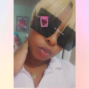 Meet your Posher, Ishalee